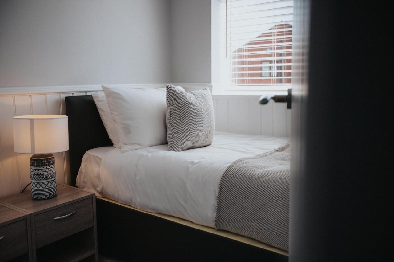 Curlew - 3 Bedrooms Wi-Fi, Parking, Contractors Thornton  Luaran gambar